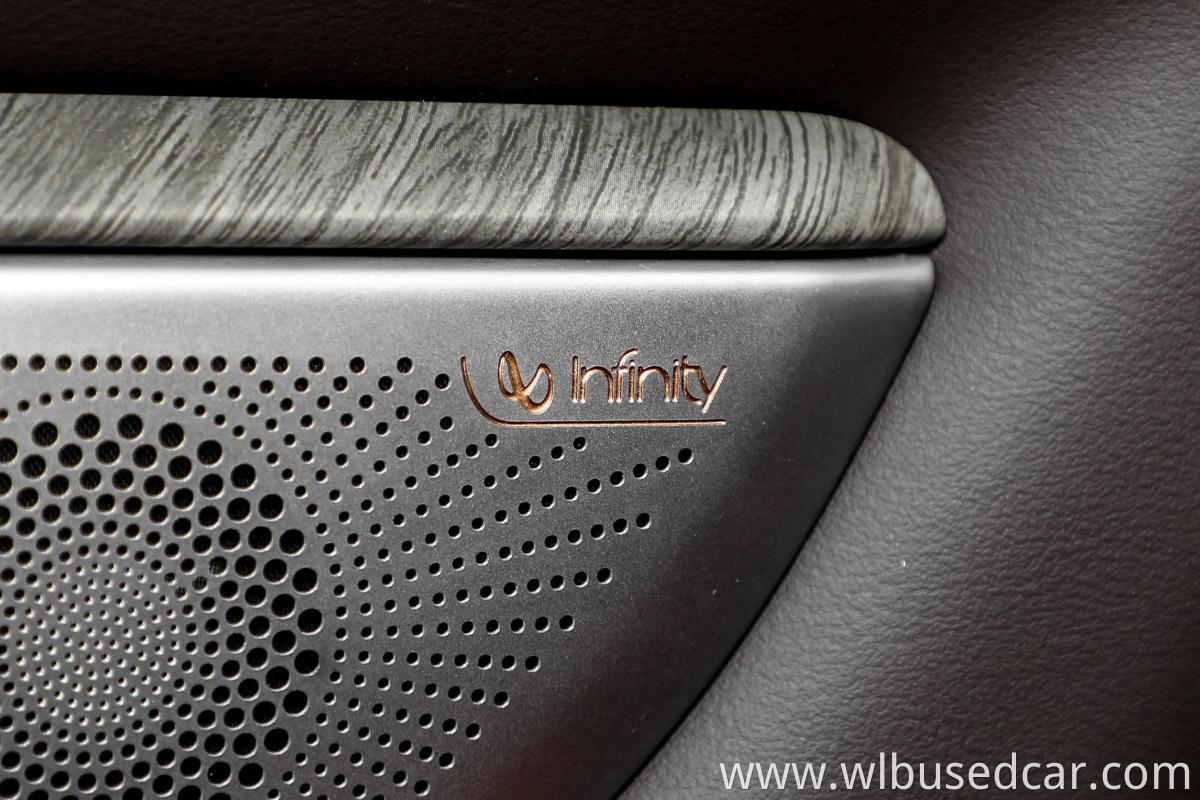 Tank 500 sound field